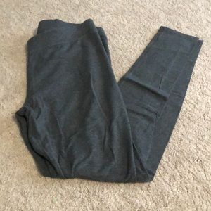 Gapbody pure body grey leggings size medium